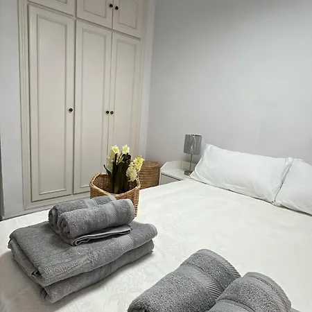 Center * Fuengirola