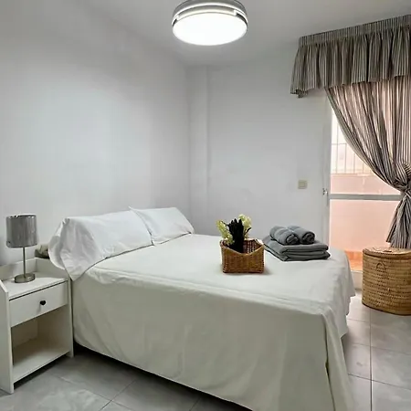 Center * Fuengirola